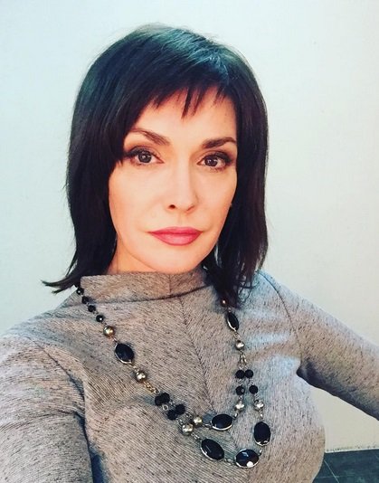 50-летняя Ольга Сумская смело экспериментирует с внешностью