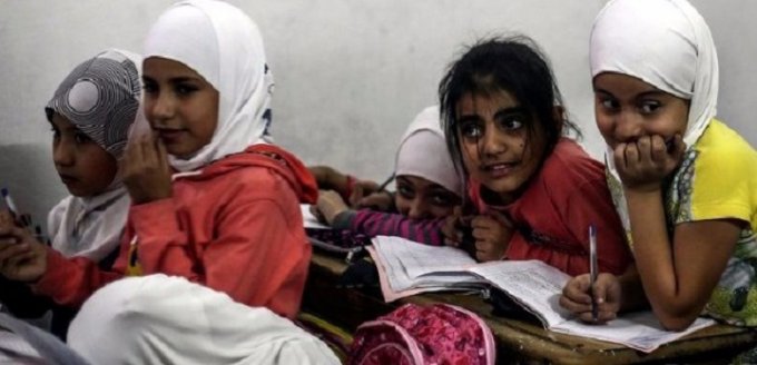 Сирийская школа попала под обстрел: погибли дети и женщины