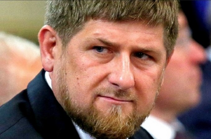 Тюрьма для геев в Чечне все-таки существует. Видео
