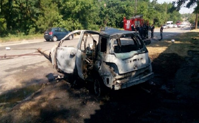 Жуткое ДТП в Запорожье: мужчина сгорел заживо