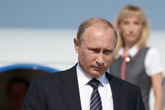 В Сети высмеяли визит Путина в Артек