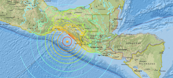 Сокрушительное землетрясение в Мексике: появились первые жертвы. Видео