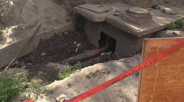 В киевской канализации нашли обезглавленное тело