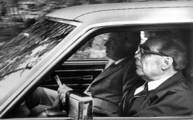 Раритетная вещь: в России решили продать ЗиЛ Брежнева