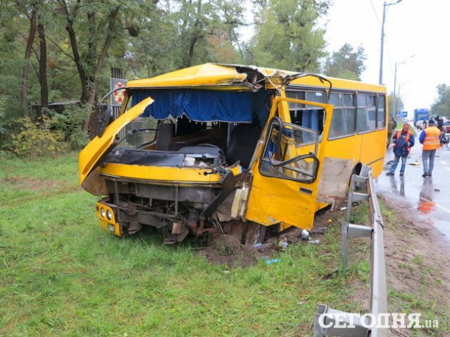 Жуткая авария с автобусом Нацгвардии: есть уточненные данные