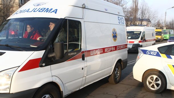 Смертельное ДТП под Киевом: водитель не заметил ремонтных работ