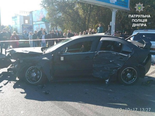 Житель Днепра устроил масштабную аварию с пятью авто