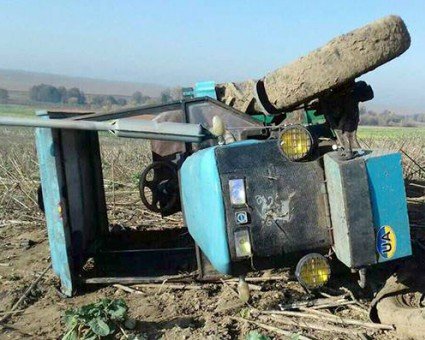 В Хмельницкой области трактор раздавил подростка