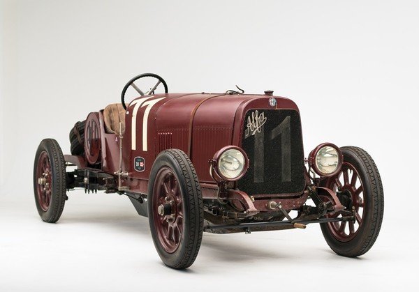 На аукционе Sotheby’s выставлена на продажу уникальная Alfa Romeo