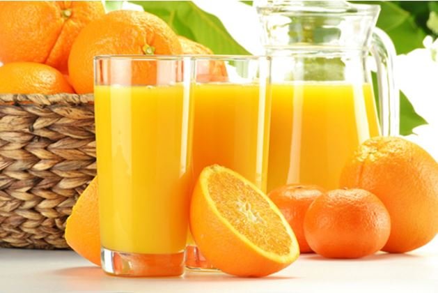 Врачи рассказали, как апельсиновый сок действует на кости