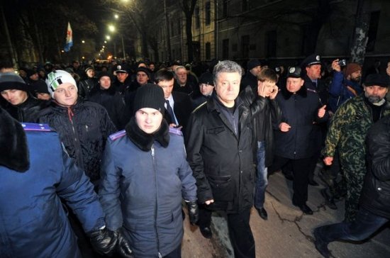 Порошенко признался, что после победы Революции Достоинства ездил в Крым
