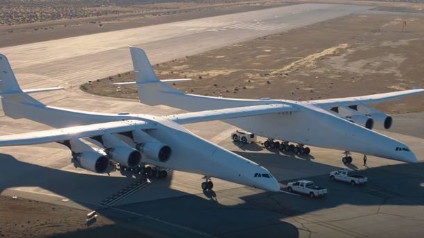 Самый большой самолет в мире разогнали до рекордной скорости. Видео