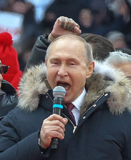 «Все свои»: в соцсетях высмеяли фото с Путиным и наколками