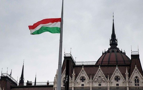 МИД Украины резко отреагировал на высказывание посла Венгрии об автономии