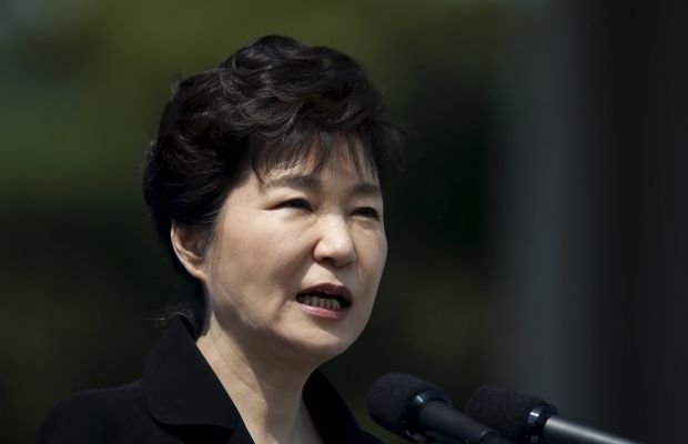 Экс-президента Южной Кореи отправили в тюрьму 