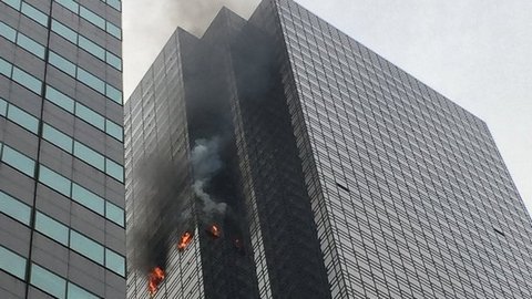В Нью-Йорке произошел смертельный пожар в Trump Tower. Видео
