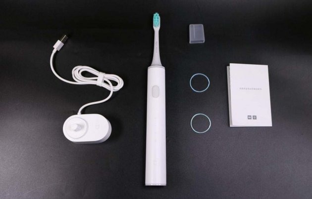 Xiaomi показала «розумну» зубну щітку