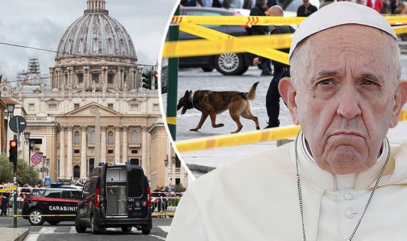 Полиция перекрыла Ватикан после оповещения о бомбе