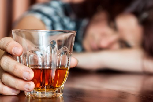 Врачи рассказали о новых причинах алкоголизма