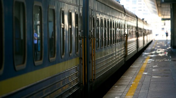 Укрзалізниця: потяги та вагони зношені більше ніж на 90%