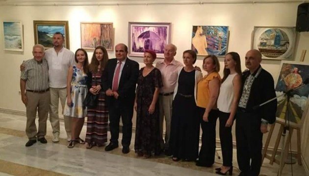  Українські художники показали твори в Афінах. Фото