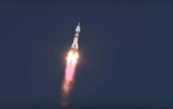 З'явилося відео моменту аварії ракети Союз з екіпажем