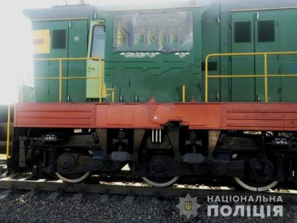 На Харківщині 16-річна дівчина потрапила під колеса поїзда