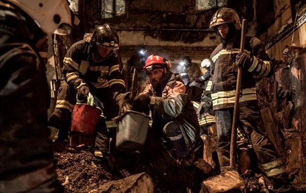 Пожежа в Одесі: рятувальники знайшли тіло п’ятої жертви