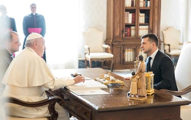 Володимир Зеленський провів зустріч з Папою Римським