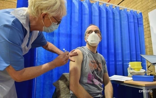 МОЗ представив чотири етапи вакцинації в Україні