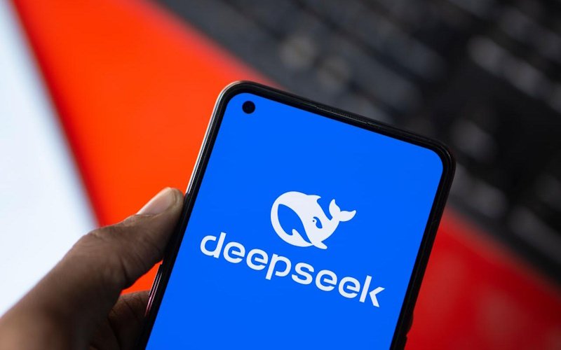 DeepSeek: китайский ИИ, вызвавший панику на Уолл-стрит