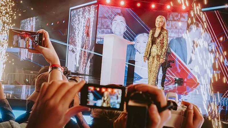 Эрика Кирк заявила о поддержке Дж. Д. Вэнса на президентских выборах 2028 года