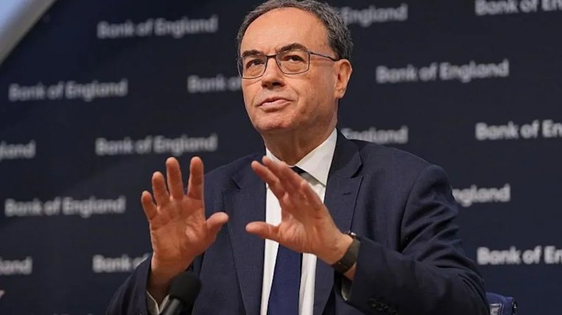 Глава Банка Англии предупреждает: ИИ будет отбирать рабочие места